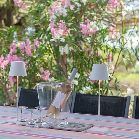 Joli Mazet Clim Vue St Tropez 빌라