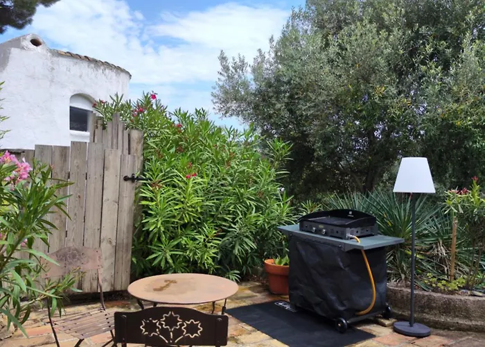 Joli Mazet Clim Vue St Tropez 圣马克西姆