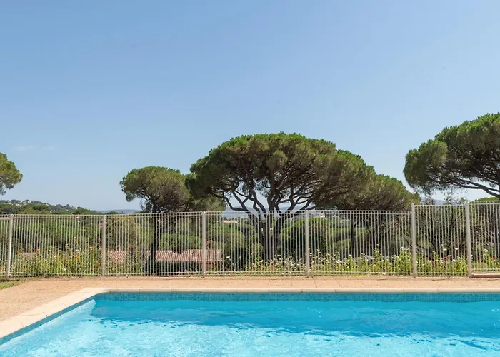 Joli Mazet Clim Vue St Tropez 别墅 圣马克西姆